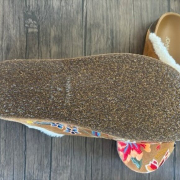 Johnny Was Mules Size 8 - Picture 2 of 2